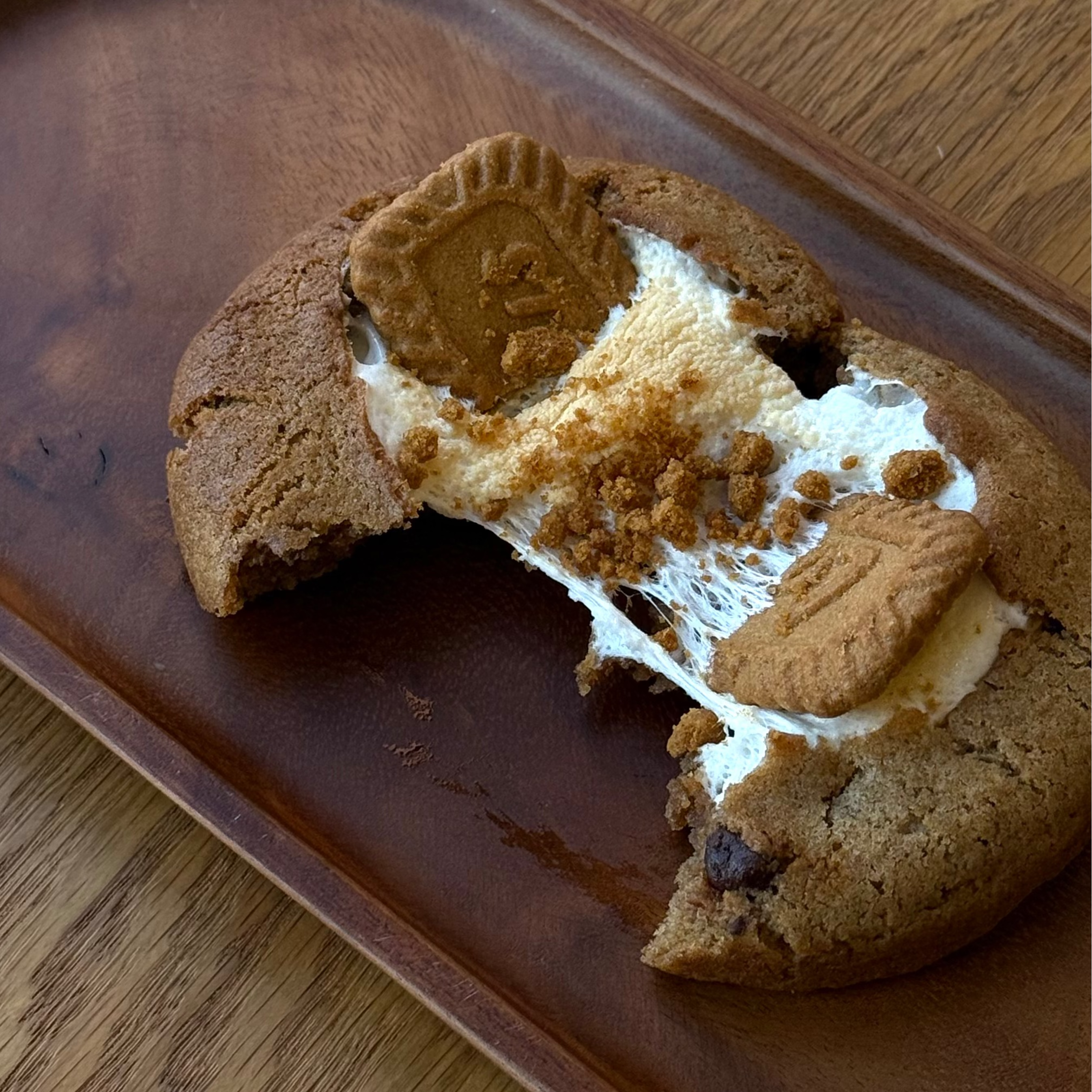 Biscoff S’mores Dark Chocolate